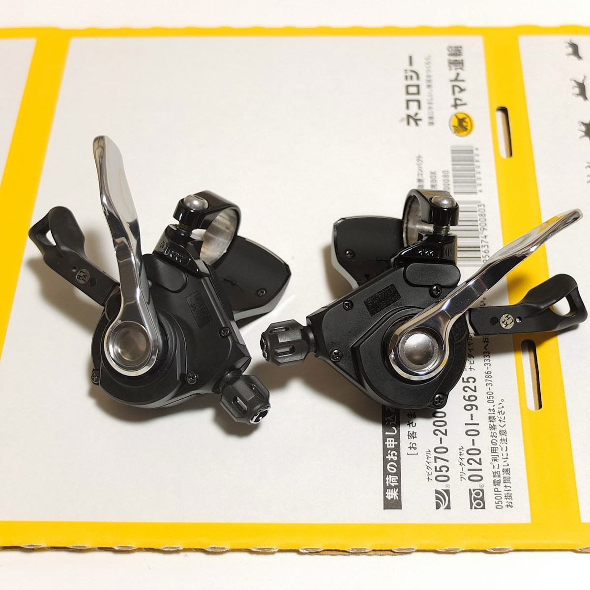 SHIMANO SL-R780 ULTEGRA フラットバーロード用シフター 2x10s SHIMANO SL-R780 ULTEGRA フラットバーロード用シフター 2x10s