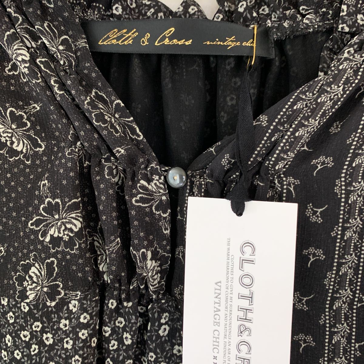 hug o war cloth&cross パッチワークpt.シャーリングフロント