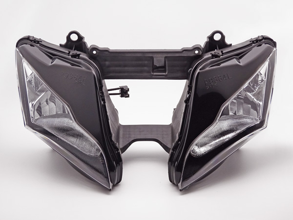 特】カワサキ ZX-10R(11-13年) クリア 純正タイプ ヘッドライト 特】カワサキ ZX-10R(11-13年) クリア 純正タイプ ヘッドライト