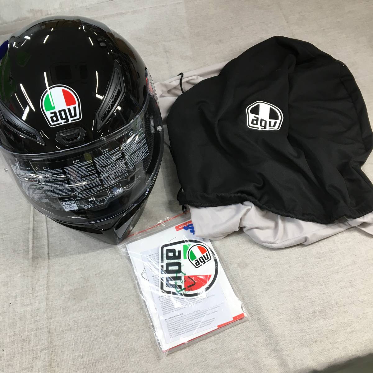 最大45%OFFクーポン AGV K1 E2205ソリッドブラックマット ienomat.com.br