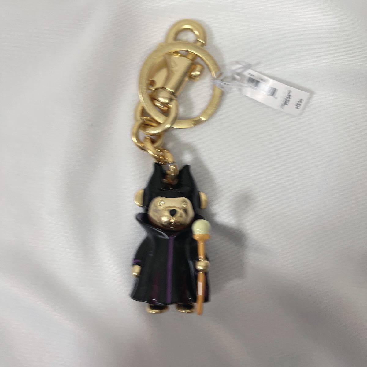 COACH ヴィランズ ディズニー コラボ キーホルダー セット / クルエラ