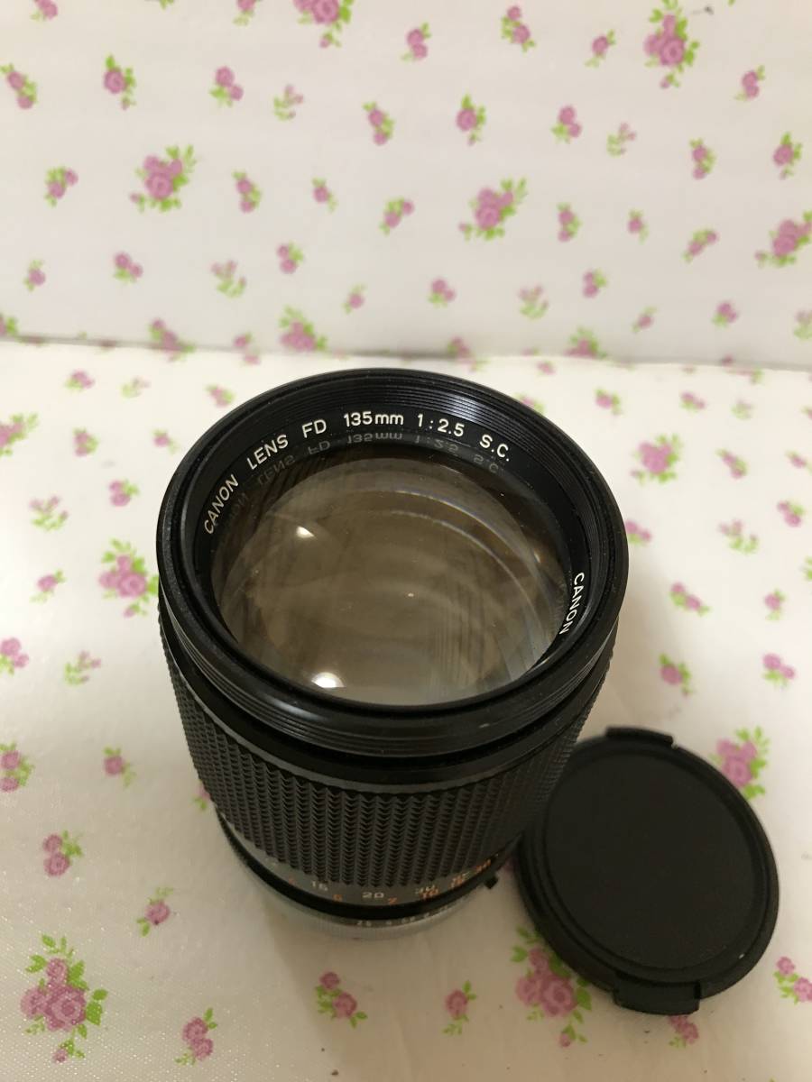 史上最も激安】 大囗径 CANON FD 良品 S・C フード付 f2・5 135mm