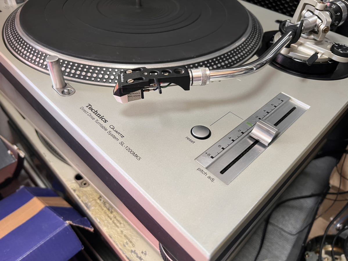 ターンテーブル Technics テクニクス SL-1200 レコードプレイヤー MK5