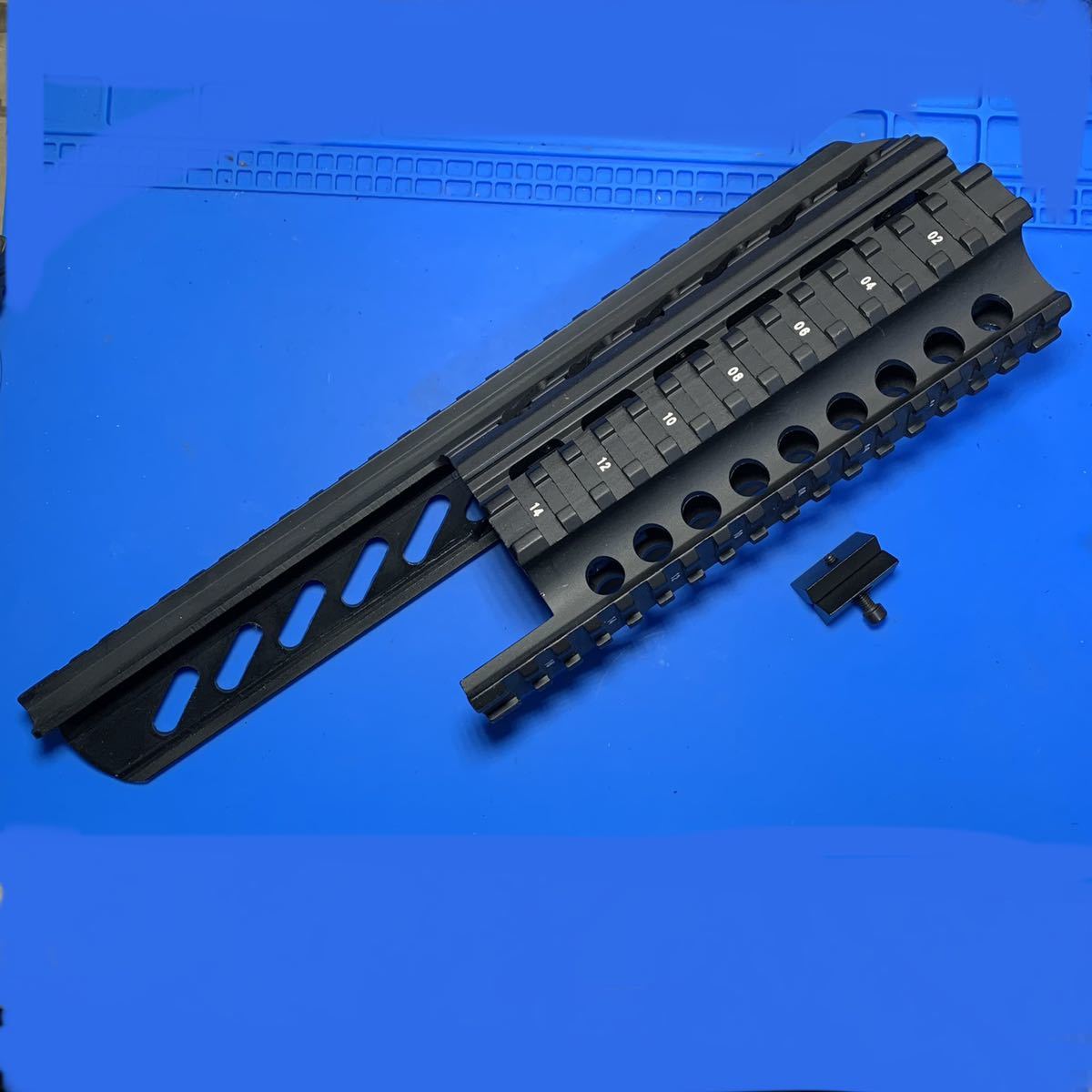 レプリカ SAIGA 12K用ハンドガード /サイガ12K/東京マルイ/ショットガン /AK 2