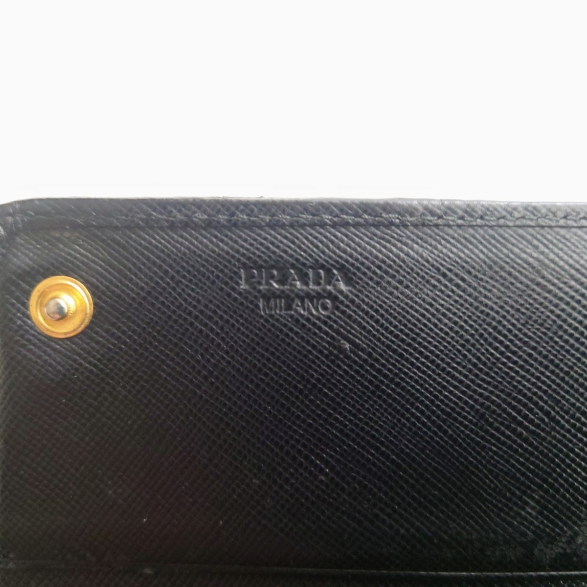 PRADA プラダ 長財布 サフィアーノ 三角ロゴプレート レザー 黒