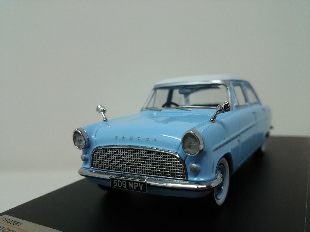 # ixo models Ixo 1/43 FORD CONSUL MKⅡ 1959 голубой × белый Ford * темно синий обезьяна модель миникар 