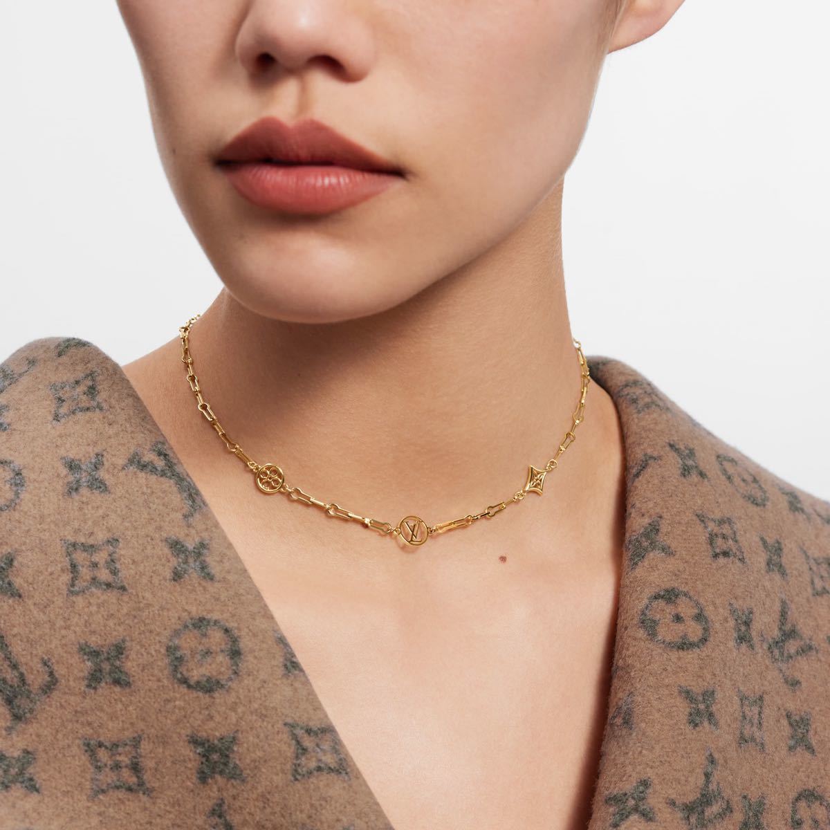 国際ブランド LOUIS VUITTON ルイヴィトン アクセサリー ネックレス