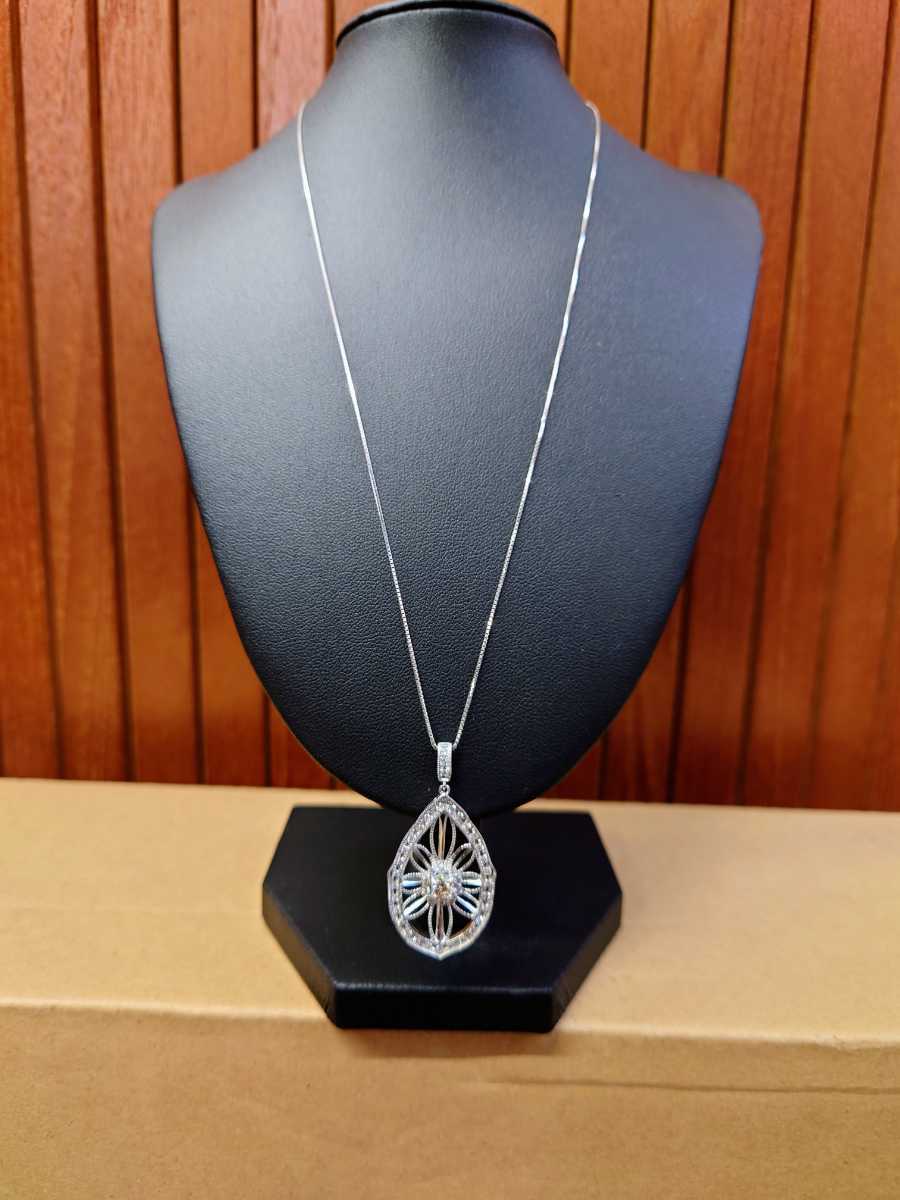 k18WG ダイヤモンド(0.55ct) トップ&ベネチアンネックレス 腕時計