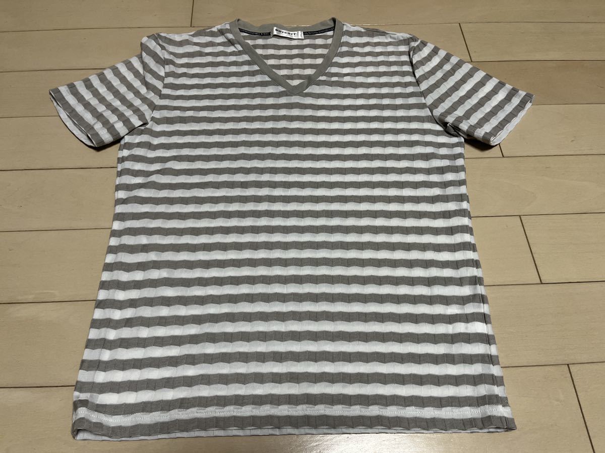 BOYCOTT ボイコット 半袖カットソー Tシャツ ３サイズ 白×グレー_画像1