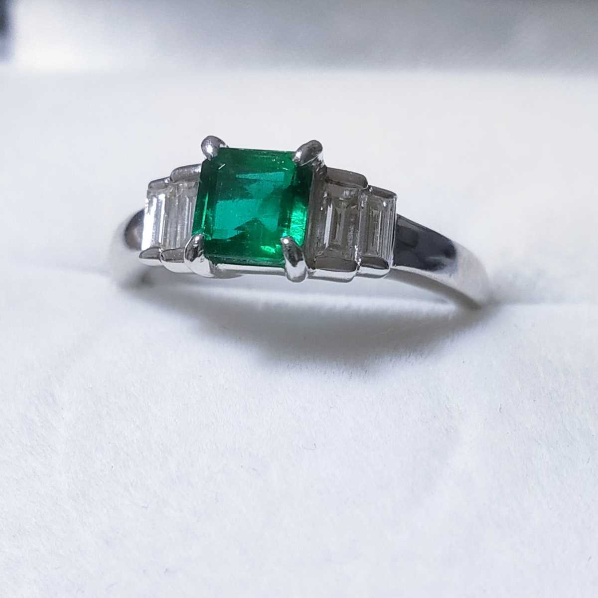 人気商品は ダイヤモンド×エメラルド リング Pt900 0.50ct 0.25ct 5.1g