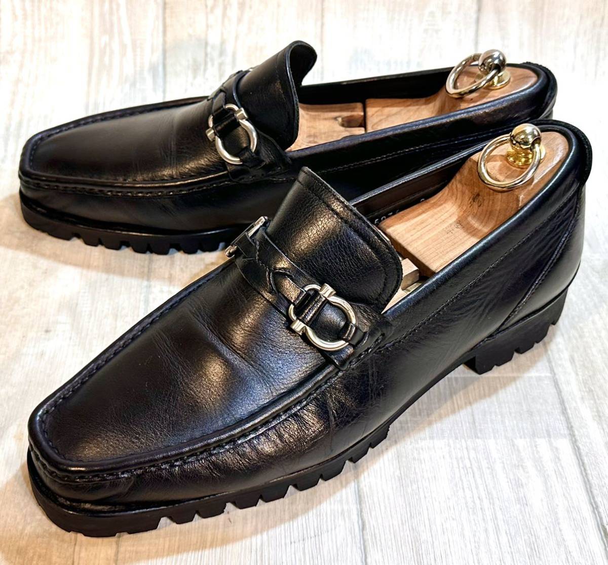 ヤフオク! - Salvatore Ferragamo フェラガモ◇26....