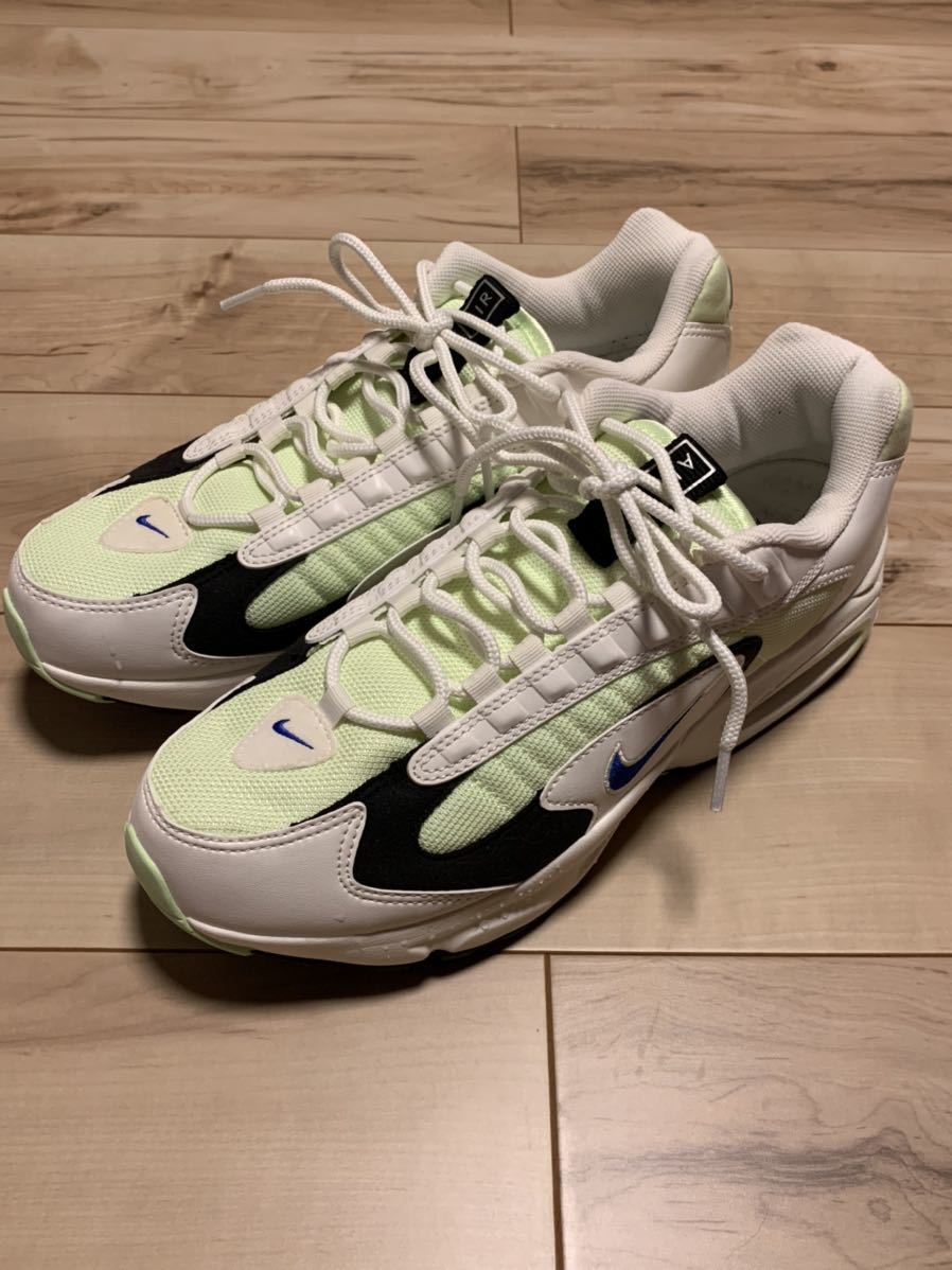 NIKE AIR TRIAX BARELY VOLT｜PayPayフリマ