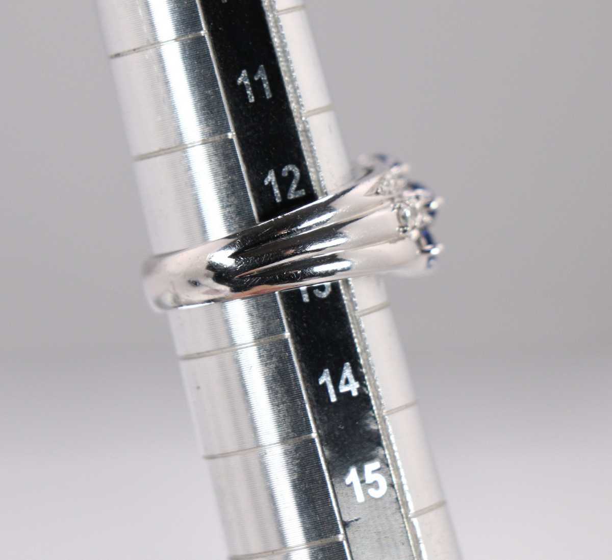 CAK68 サファイア 0.89ct ダイヤモンド 0.30ct プラチナリング Pt900 13号 ロイヤルブルー ペアシェイプ ドロップ 雫 指輪 ジュエリー