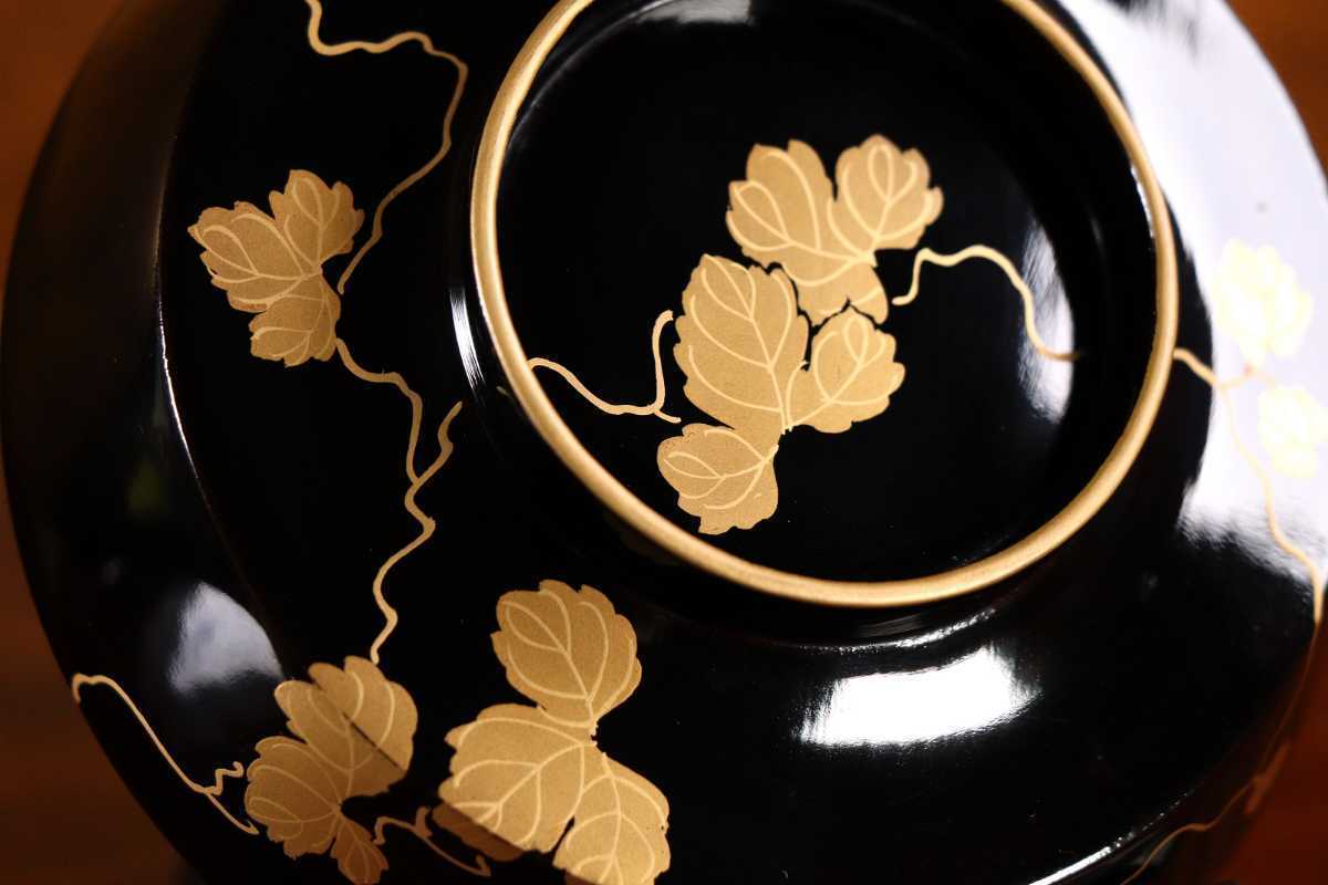 CBK05 時代輪島塗 黒塗箔蔦文様蒔絵椀二客 金蒔絵 本金 黒漆 CBK05 時代輪島塗 黒塗箔蔦文様蒔絵椀二客 金蒔絵 本金 黒漆