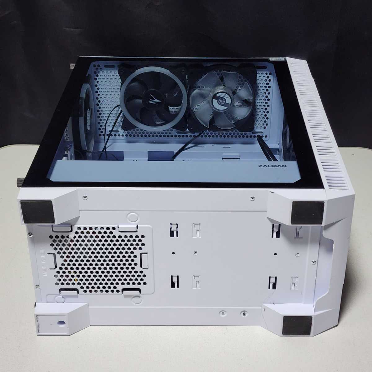 ZALMAN Z3 Iceberg White ミドルタワー型PCケース(ATX) LED ZALMAN Z3 Iceberg White ミドルタワー型PCケース(ATX) LED