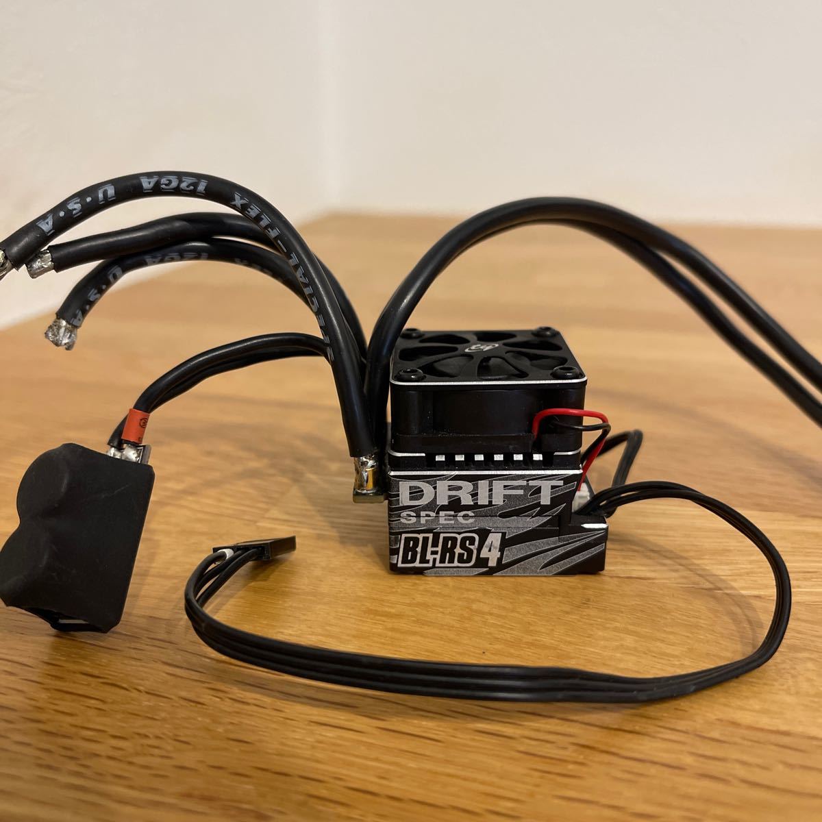 ブラシレスモーター アンプ ヨコモ BL-RS4 ドリフトスペック