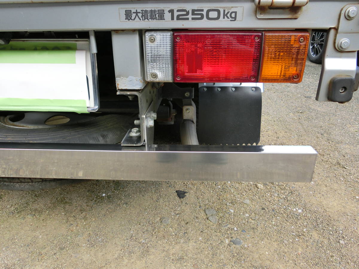  Nissan Atlas model PDG-SZ2F24 complete original made of stainless steel #400 grinding finishing rear bumper + made of stainless steel installation bracket vehicle inspection correspondence goods B