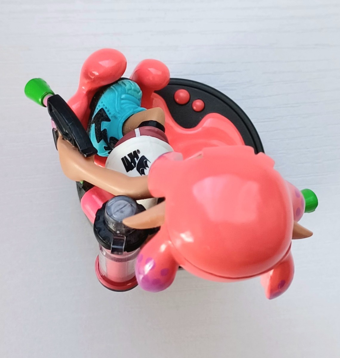 スプラトゥーン amiibo アミーボ ガール ネオンピンク 初期化済 スプラトゥーン amiibo アミーボ ガール ネオンピンク 初期化済