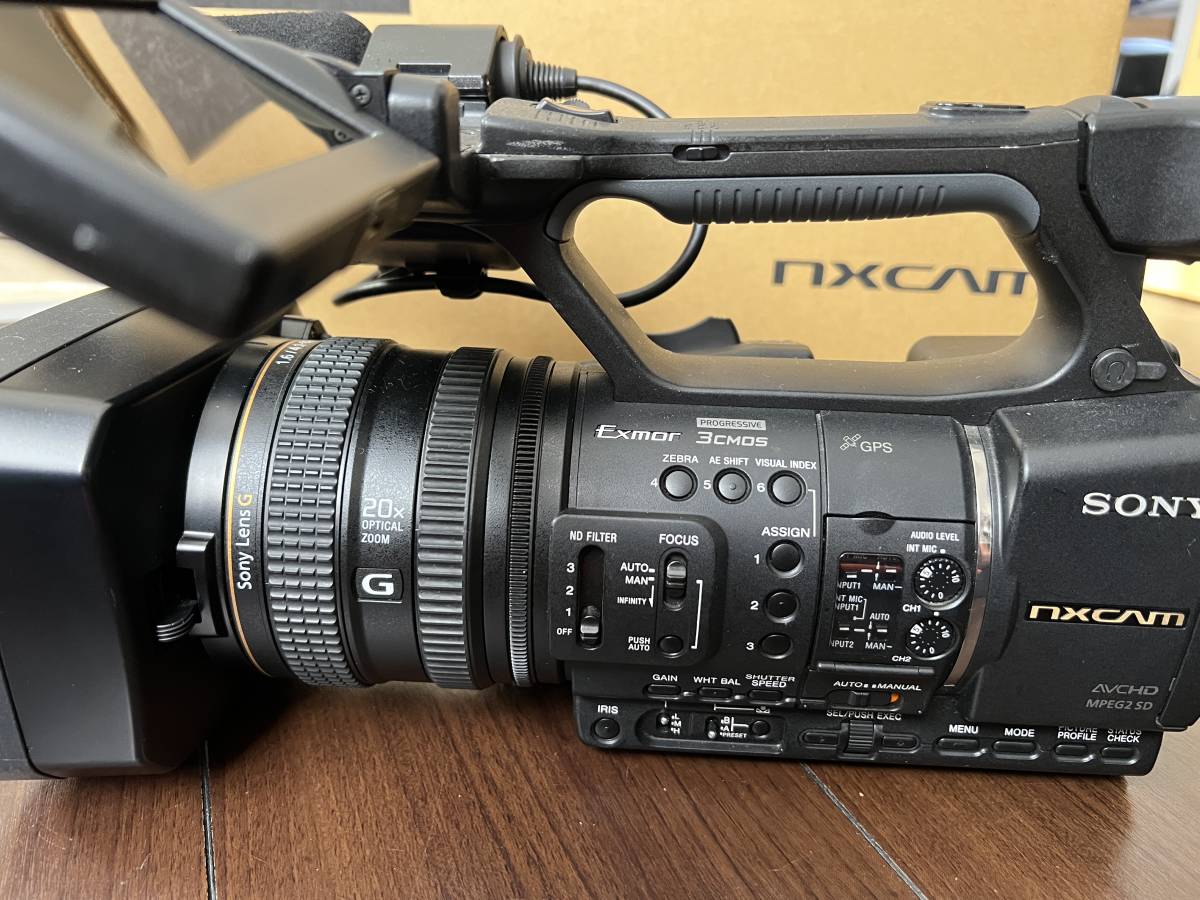 国内外の人気!SONY HXR-NX5J、フラッシュメモリー付き ビデオカメラ