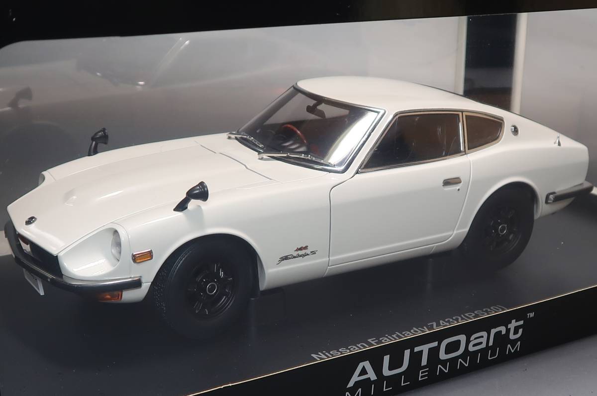 ☆新品未開封☆送料無料☆ オートアート 1/18 フェアレディZ432 S30