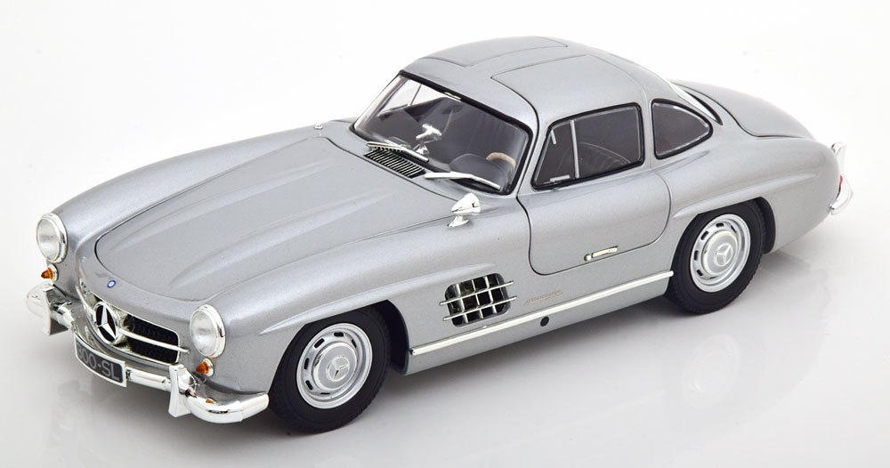 minichmaps 1/18 Mercedes Benz 300 SL (W198) Gullwing 1954 silver　メルセデス　ベンツ　ミニチャンプス_画像1