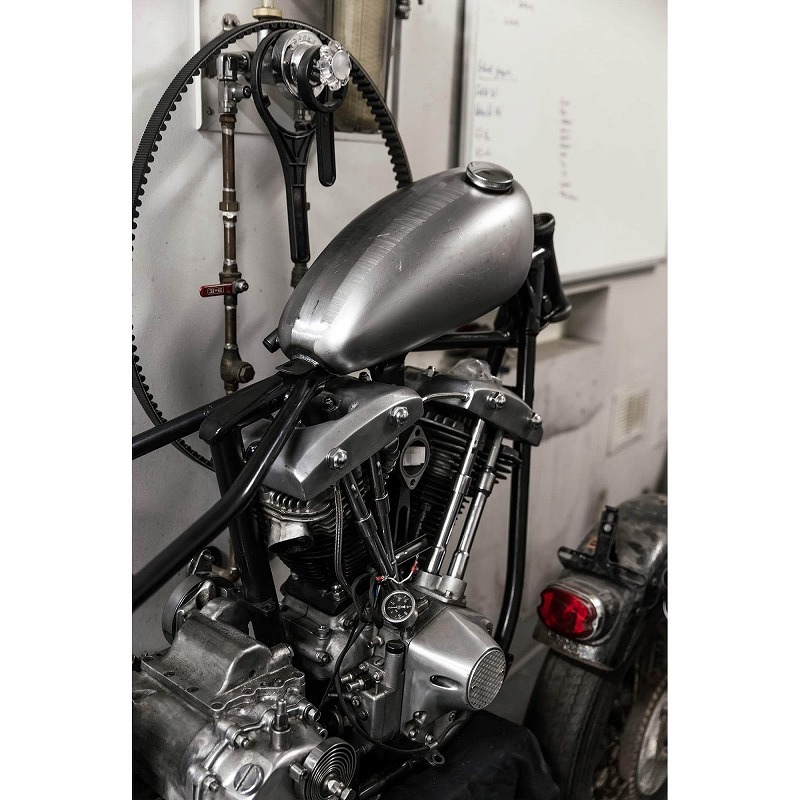 Lowbrow Customs フリスコマウント バナナ タンク ロートンネル Lowbrow Customs フリスコマウント バナナ タンク ロートンネル