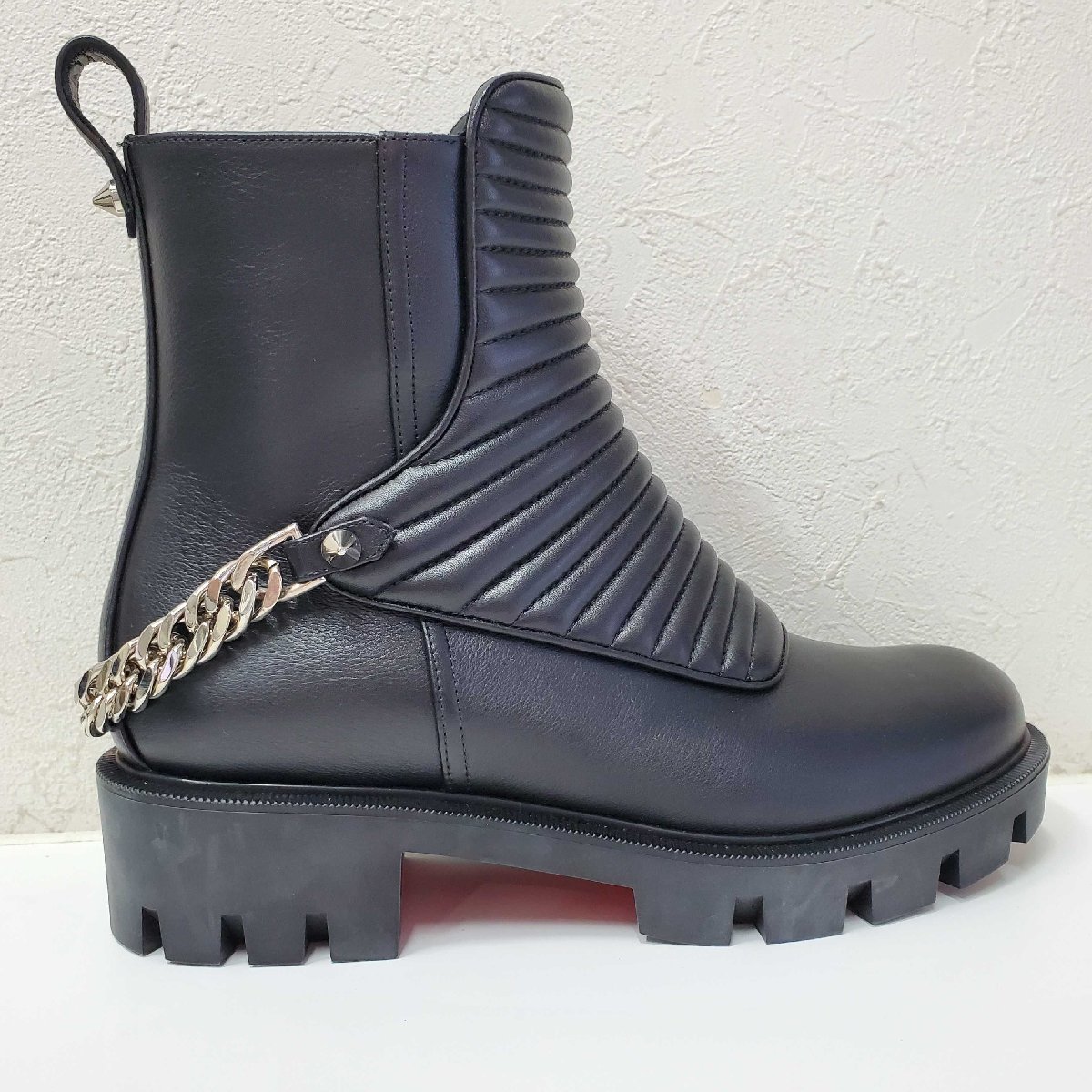 Christian Louboutin クリスチャン ルブタン マディック マックス