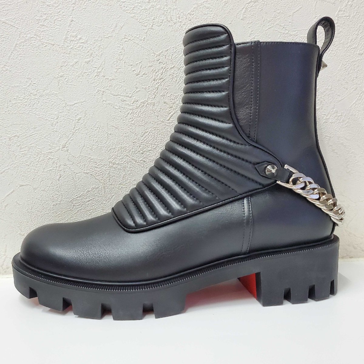 Christian Louboutin クリスチャン ルブタン マディック マックス
