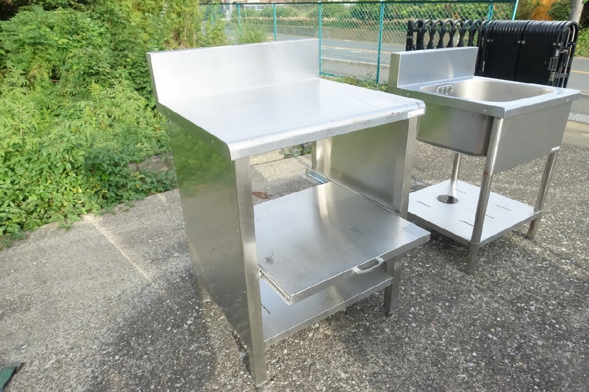 66*60*101㎝　ステンレス　スライド台付　作業台　天板無し　炊飯器台　業務用　厨房　キャビネット　テーブル　棚　収納　600