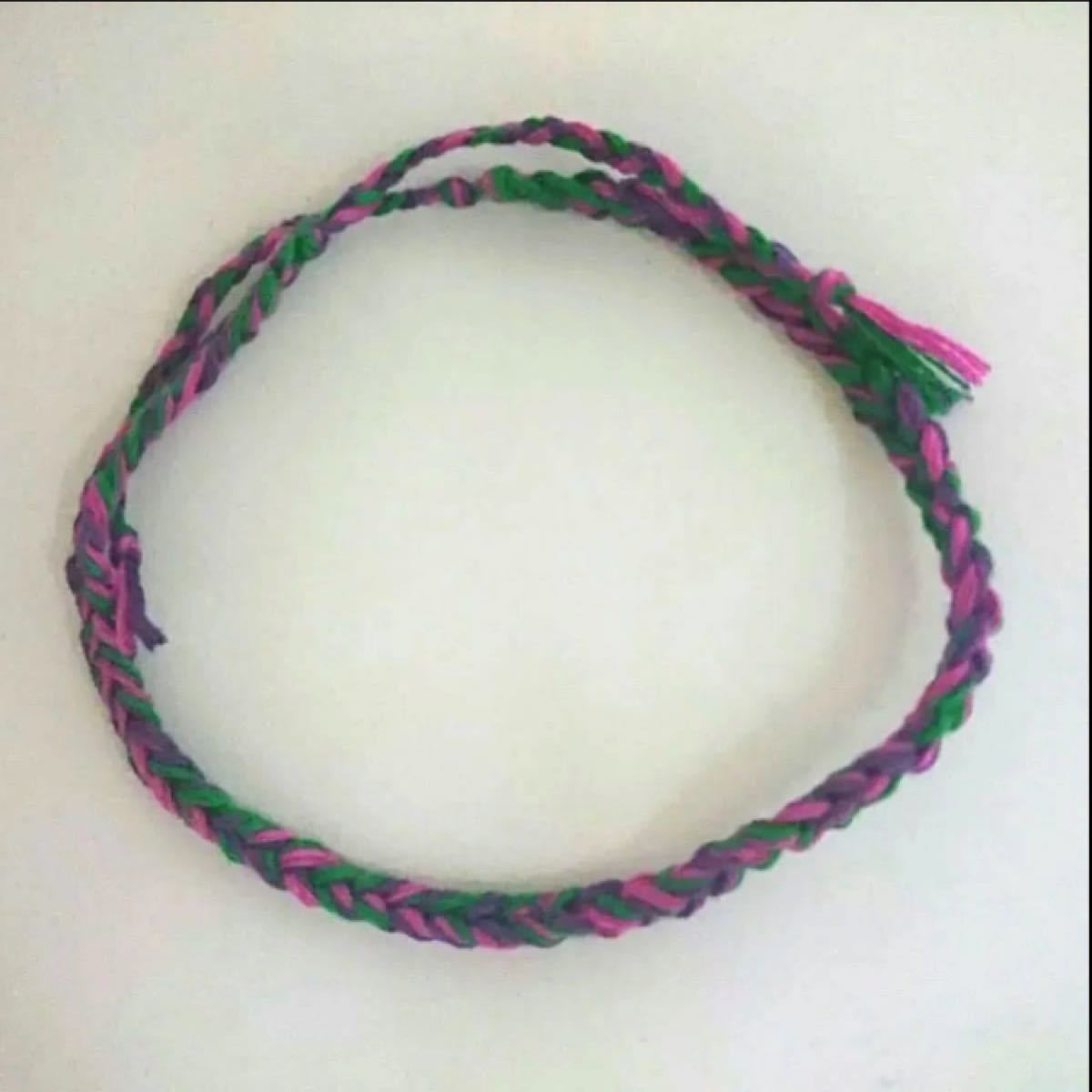 ミサンガ アンクレット ブレスレット 刺繍糸 アクセサリー ハンドメイド 緑 紫 グリーン パープル