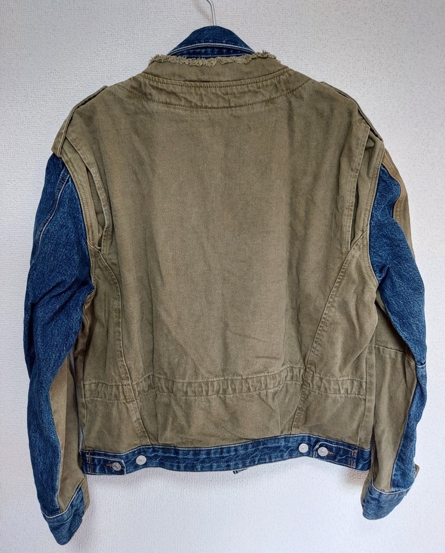 DIESEL レイヤード風 デニムジャケット M(USサイズ) L-XL相当 DIESEL レイヤード風 デニムジャケット M(USサイズ) L-XL相当