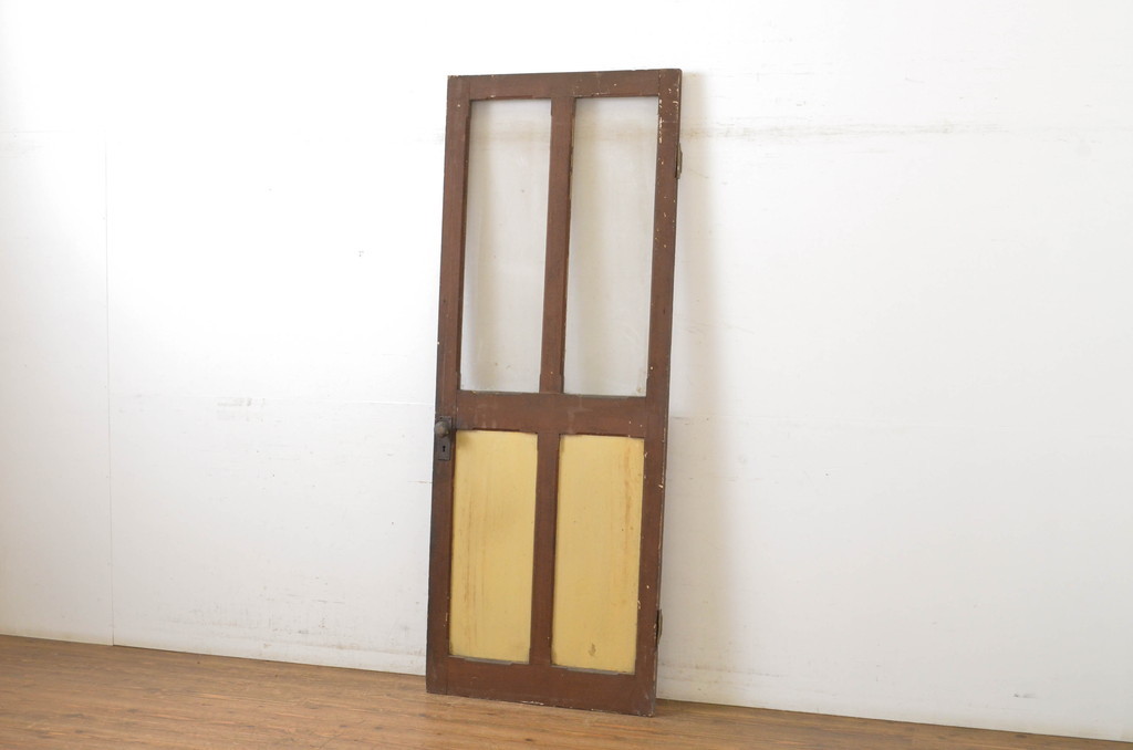 R-064097 アンティーク建具 レトロな雰囲気を醸し出すドア1枚(扉、木製 