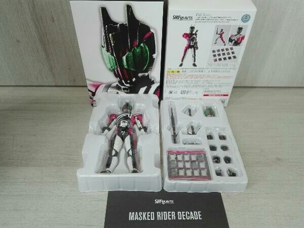 【新作からSALEアイテム等お得な商品満載】 バンダイ フィギュア S.H.Figuarts(真骨彫製法) 仮面ライダーディケイド 魂ウェブ 仮面ライダーディケイド