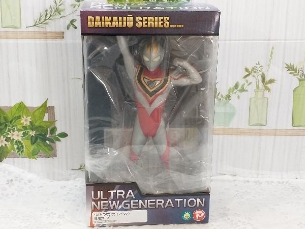 現状品 ウルトラマンガイア(V2) 登場ポーズ 大怪獣シリーズ ULTRA NEW GENERATION_画像1