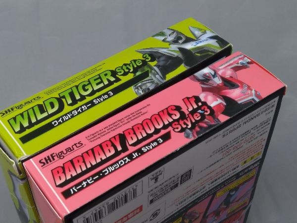 【未開封 2個セット】「S.H.Figuarts TIGER & BUNNY2 2個セット(ワイルドタイガー Style3,バーナビー Style3)」※箱傷みあり_画像9