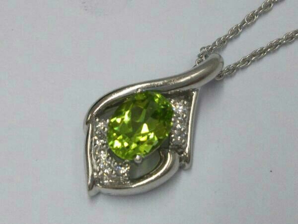 【Pt850／Pt900】プラチナ ペリドット1.40ct ダイヤモンド0.12ct 約40㎝ ネックレス ソーティング付きレディース 中古_画像2