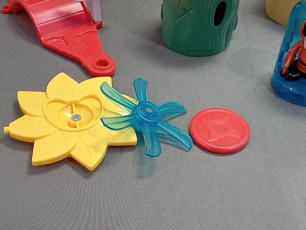 バンダイ ムシ忍 バッタニンの空き缶ハウス 他 まとめ売り 31-06-21 スペシャルセール ムシ忍 まとめ売り 知育玩具