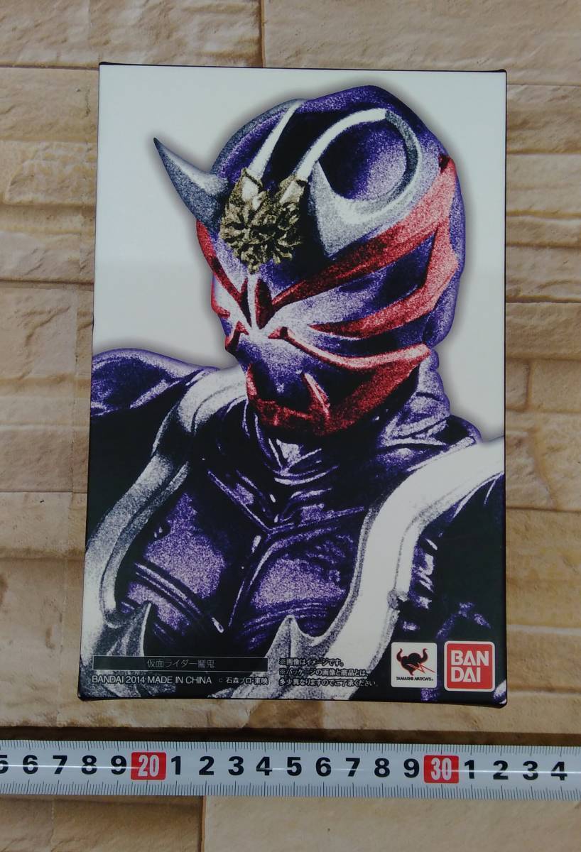 割引クーポン バンダイ S.H.Figuarts(真骨彫製法) 仮面ライダー響鬼 仮面ライダー響鬼