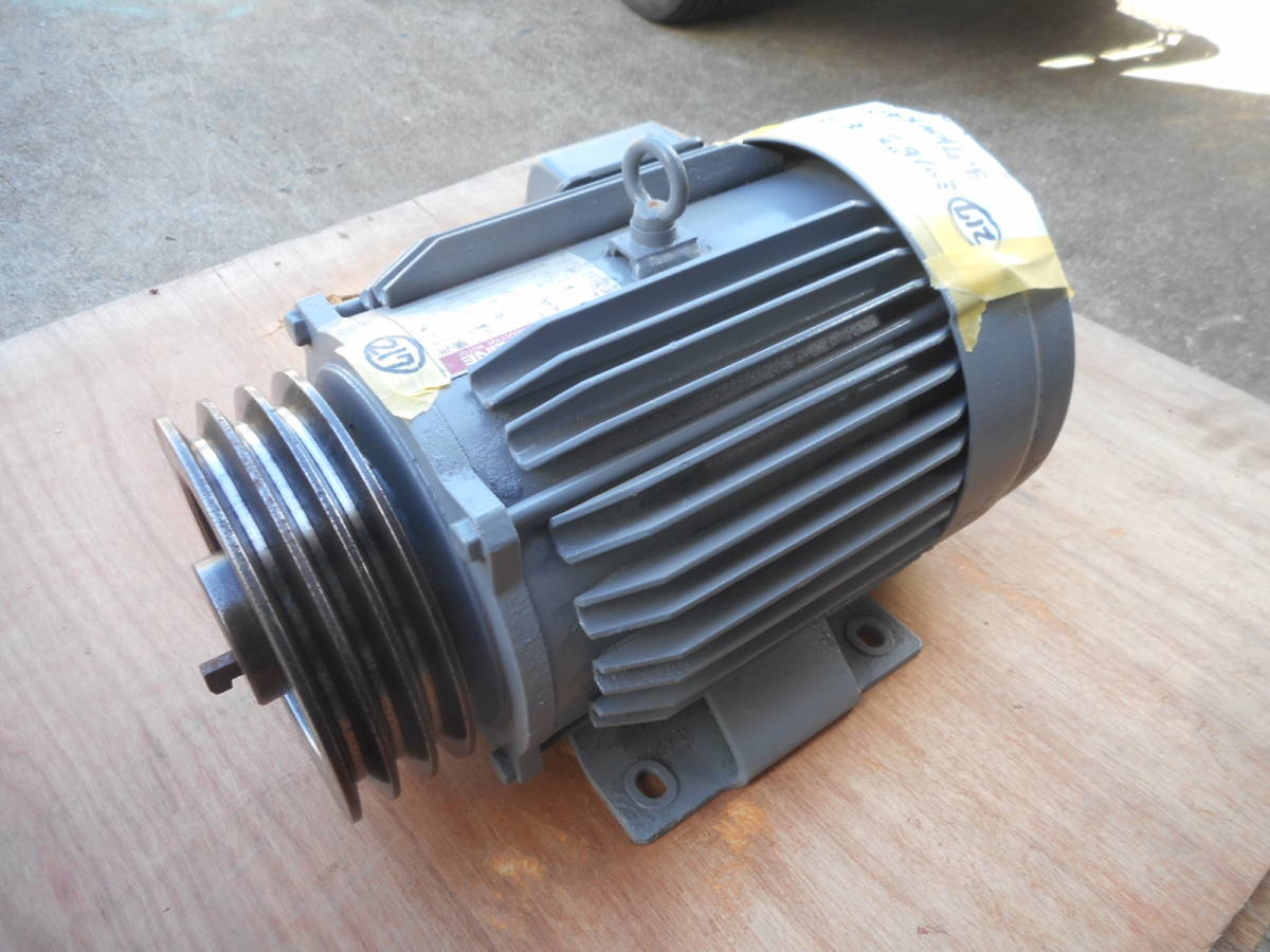 217) 三菱 モーター 3.7kw×4P SR-JR シャフト 27パイ、キー巾 8mm