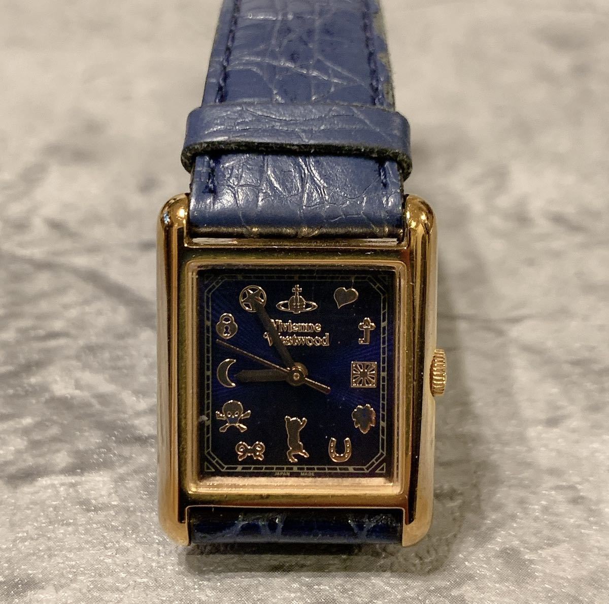 希少 Vivienne Westwood 腕時計 アイコンウォッチ ネイビー NY VW67D7