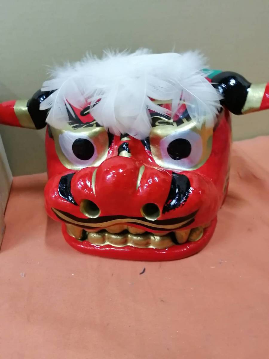 中古】大阪引取歓迎 獅子舞 獅子頭 縁起の 置物 正月 年末年始 中古】大阪引取歓迎 獅子舞 獅子頭 縁起の 置物 正月 年末年始
