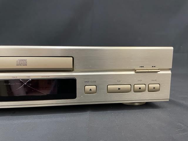 仙4　DENON デノン DCD-735 CDプレーヤー　リモコン付き　オーディオ機器　中古品_画像8