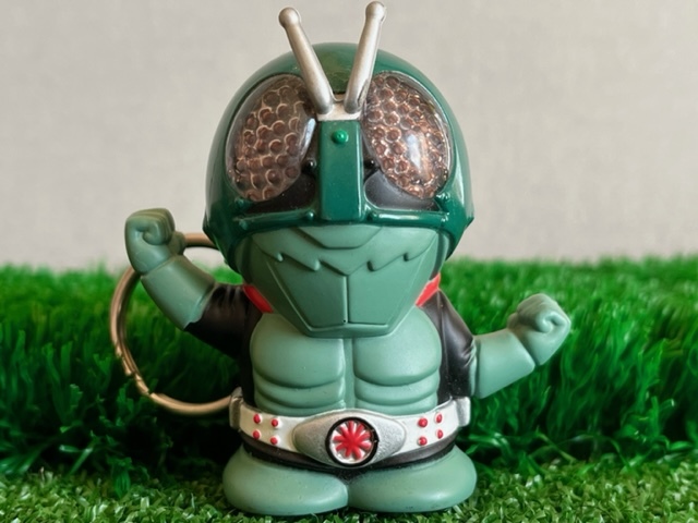 流行 仮面ライダー旧1号 キーホルダー kead.al