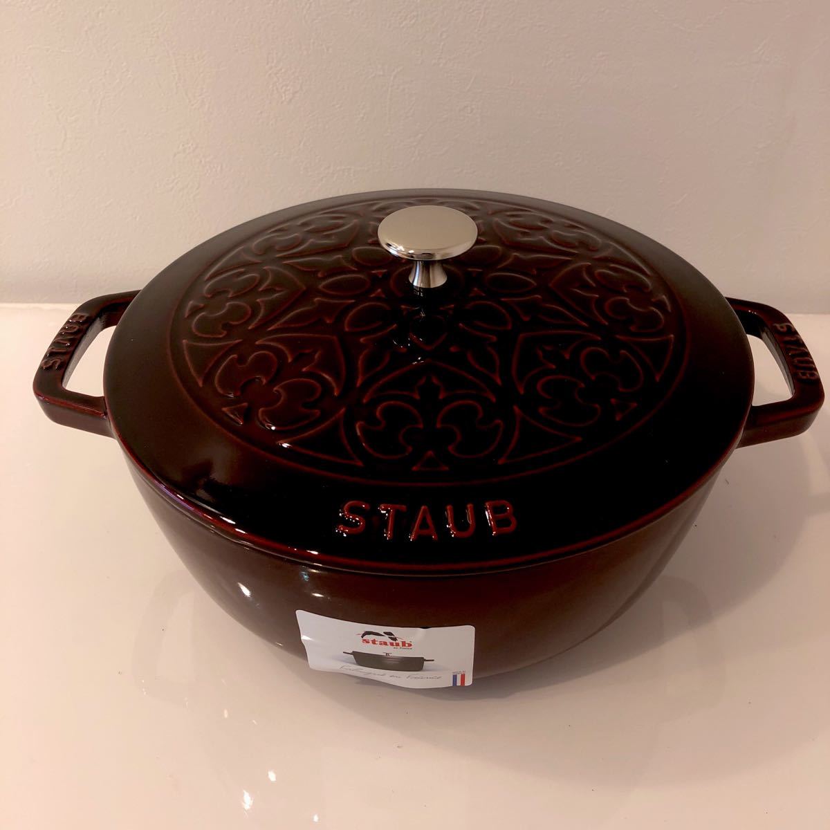 ストウブ staub リリー グレナディンレッド 24cm 新品未使用｜PayPayフリマ