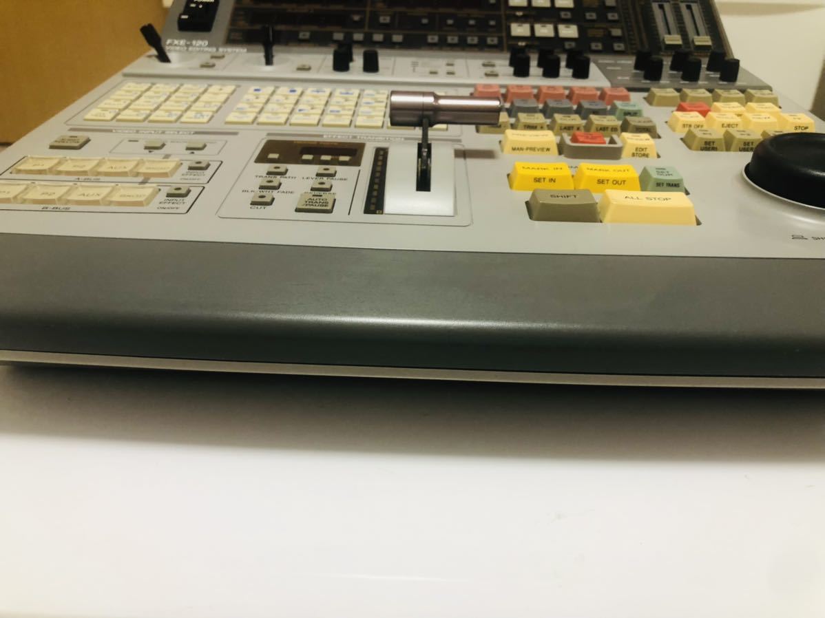 特別プライス SONY FXE-120 VIDEO EDITING SYSTEM 通電確認済み