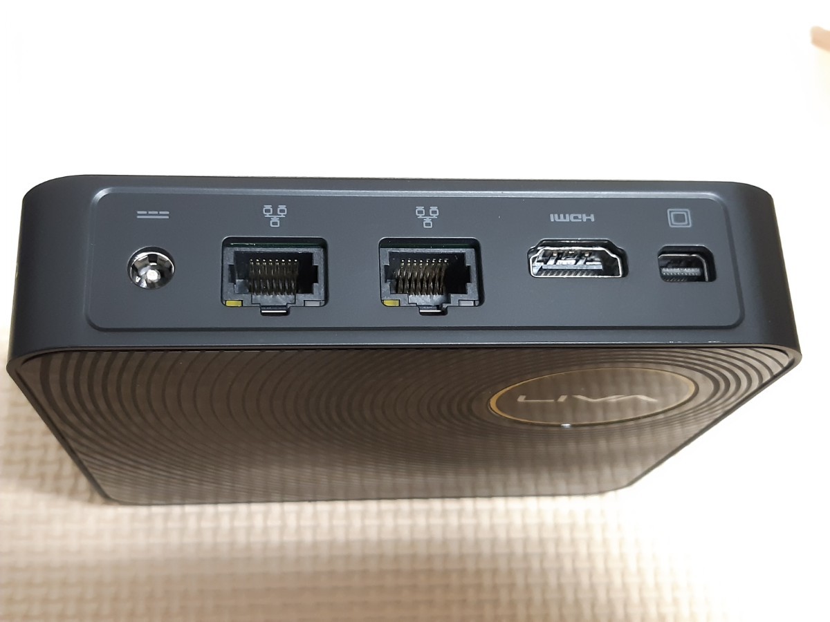 ECS LIVA Z メモリ4GB Windows10 小型 無音 デスクトップパソコン