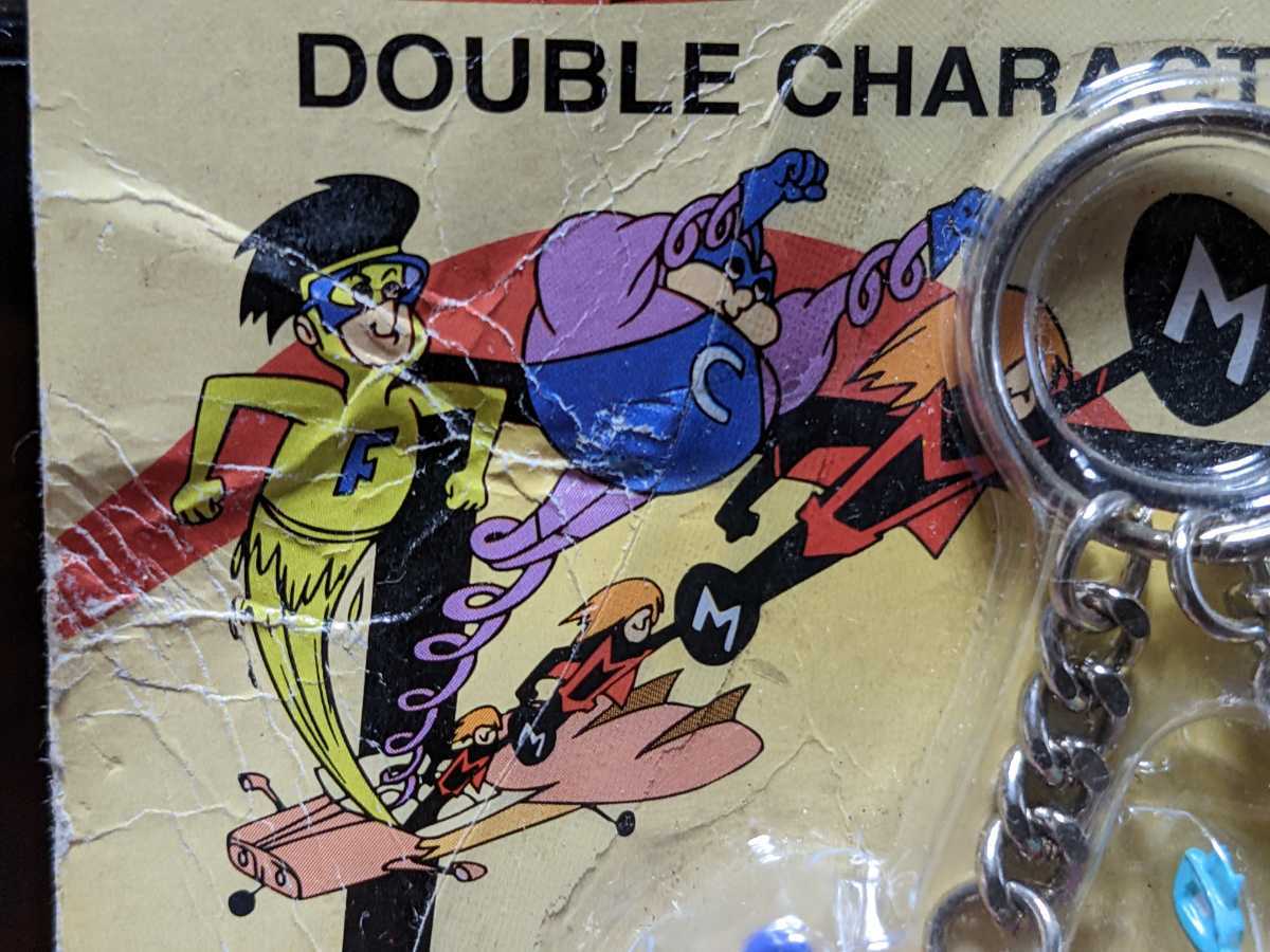 The IMPOSSIBLES*[ super s Lee ]~W character key chain 