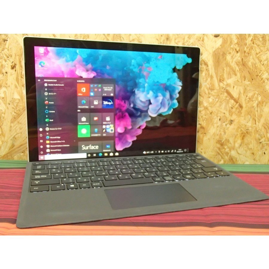 ○Microsoft Surface Pro 6○Core i5-8350U/メモリ 8GB/SSD 128GB/12.3