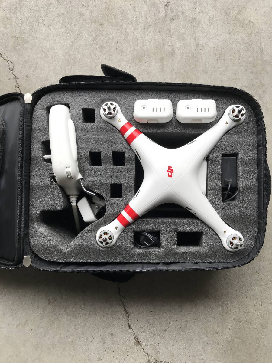 【DJI】Phantom２ Vision＋墜落無し！ドローンの練習用に！！