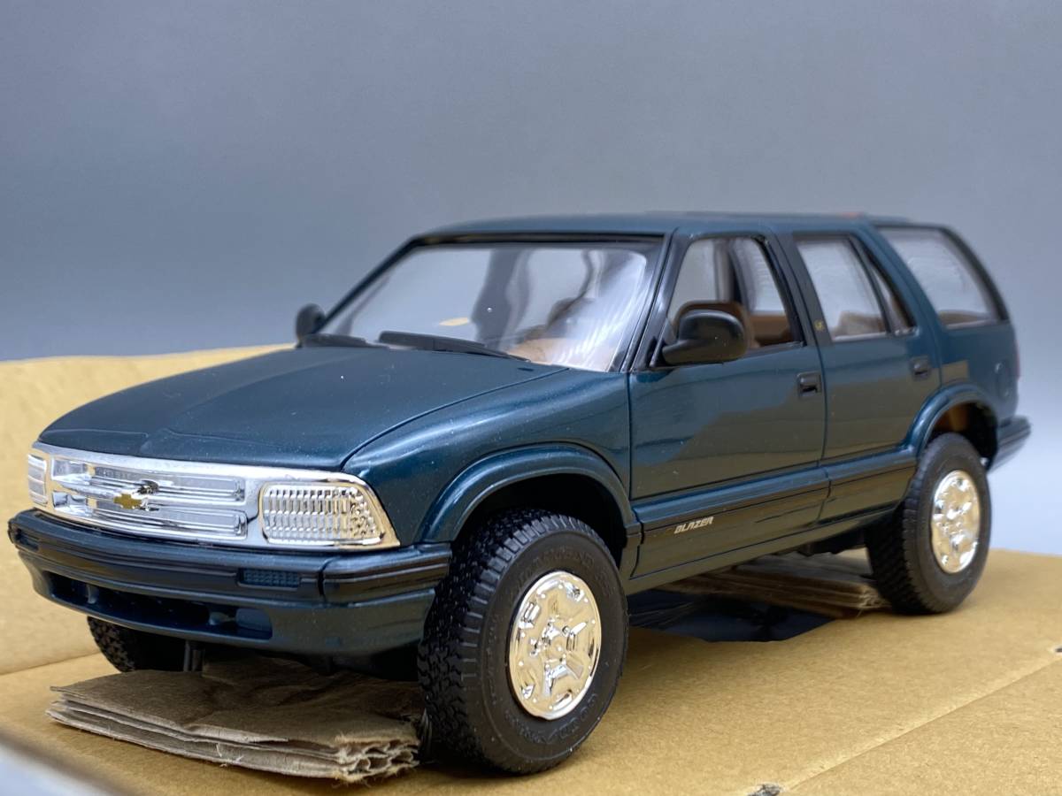 AMT ERTL 1996 CHEVROLET BLAZER アーテル シボレー ブレーザー プラモデル アメ車 SUV ミニカー_画像1